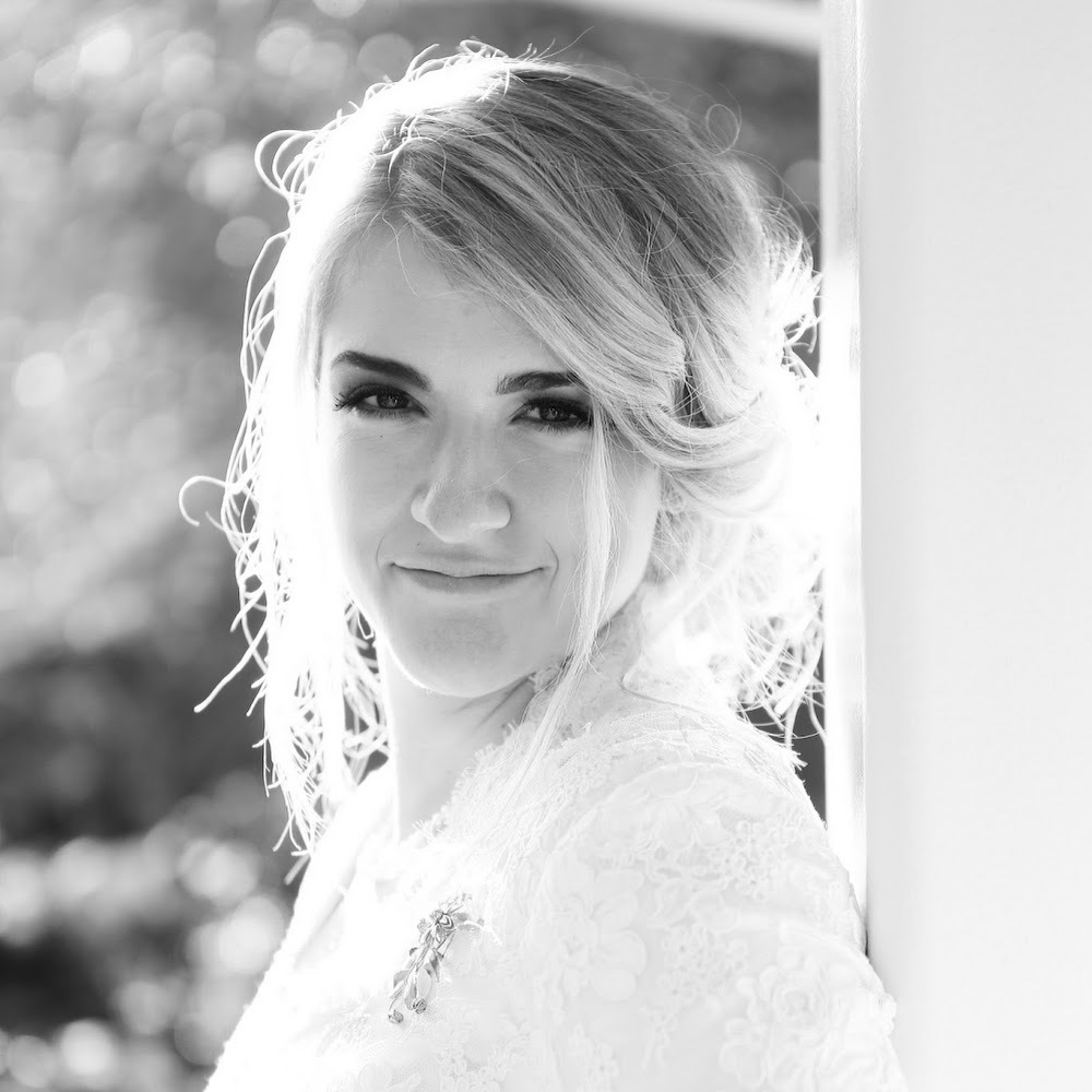 Meet your Posher, Alyssa